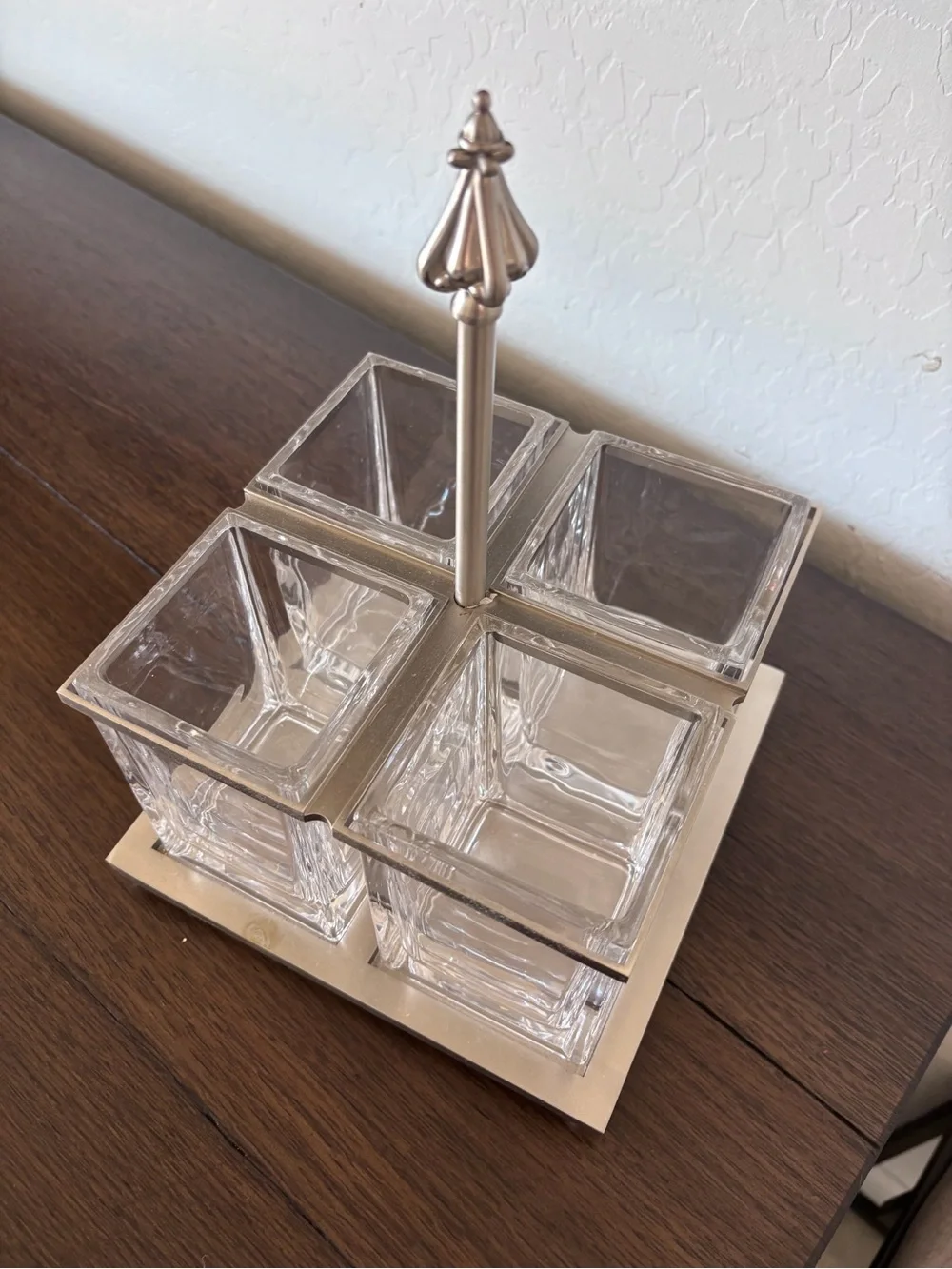 Southern Living Retired Glass 4-Piece Condiment Caddy with Silver Metal Frame